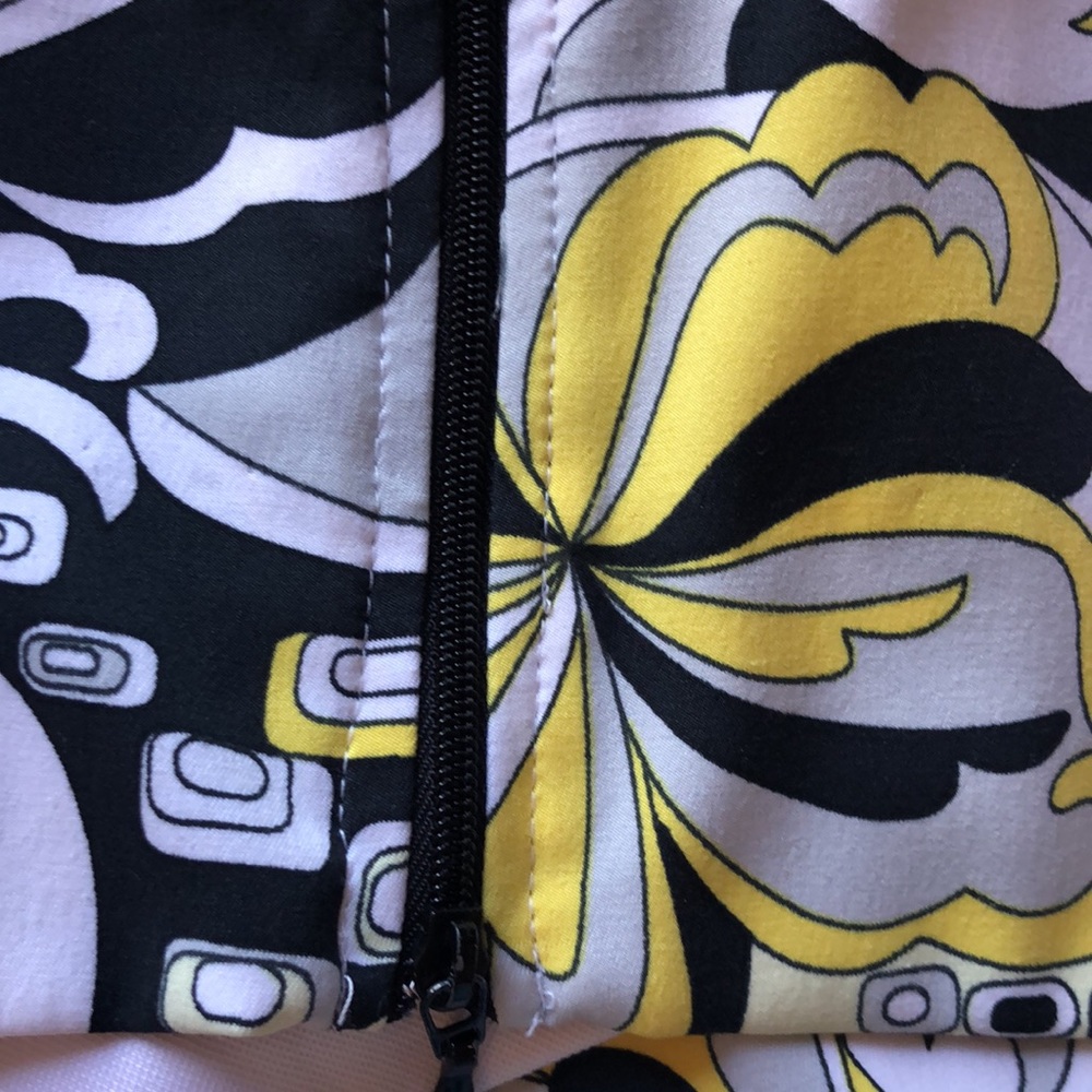 Bette & Court golf sport skort 80’s 90’s pattern geometric yellow and black - Picture 15 of 16